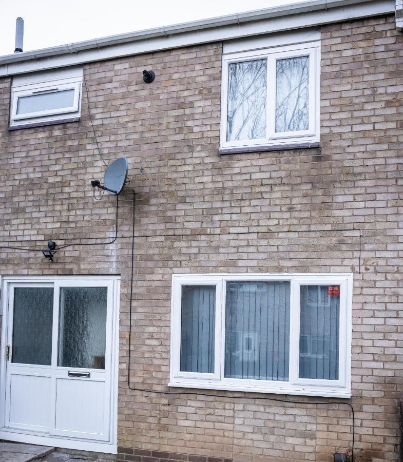 Lush Lodge -Home Away In Telford, For Contractors, Families, Group Of Friends, Long Term Stays מראה חיצוני תמונה